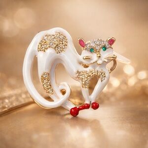 NEW Cute Cat Alloy White Enamel Brooch Pin Whimsical Animal Accessory